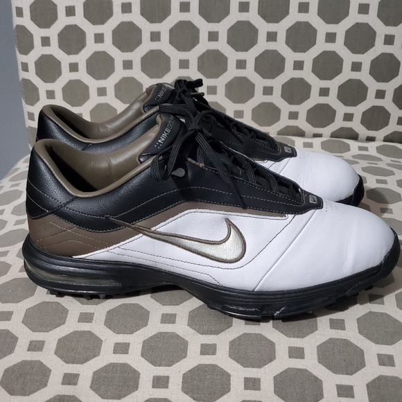 nike air academy golf shoes